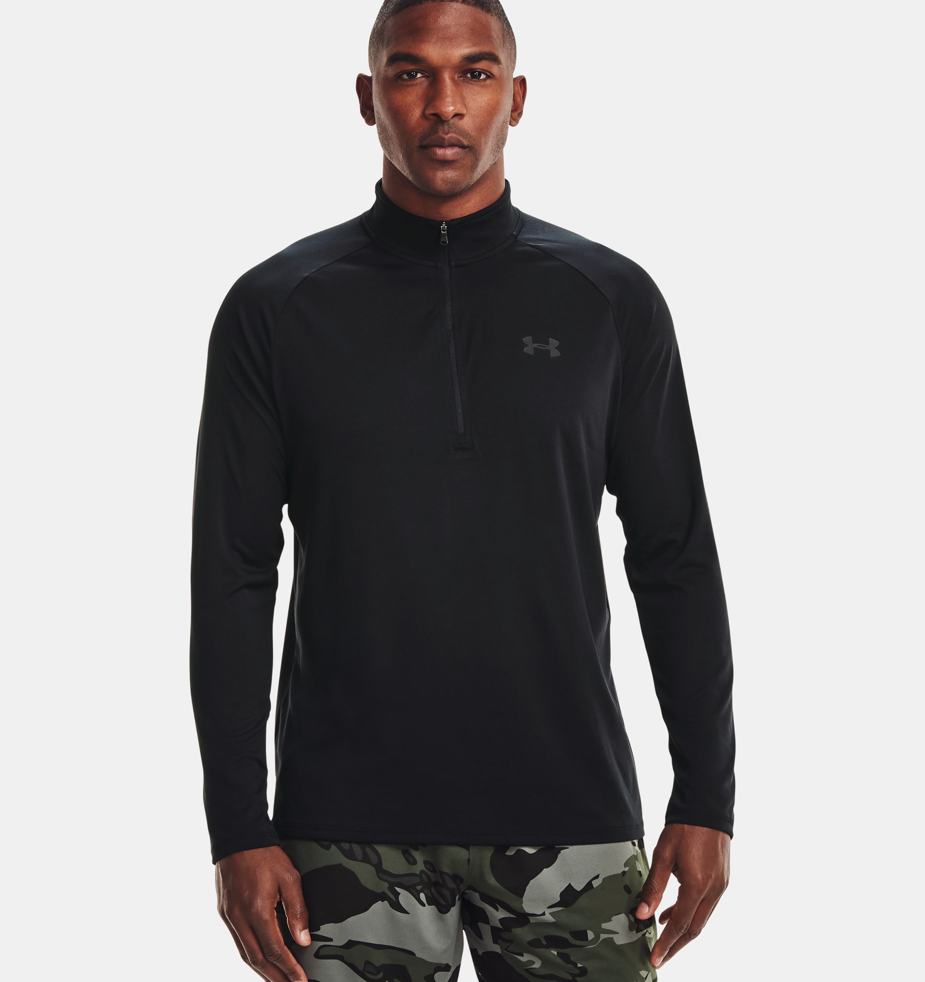 Under Armour Men's Black Long Sleeve Performance Top - Athletic Wear for Training and Fitness